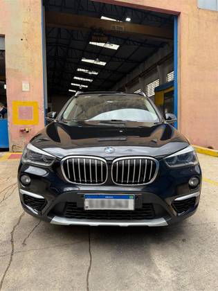 BMW X1 2.0 16V TURBO ACTIVEFLEX SDRIVE20I X-LINE 4P AUTOMÁTICO